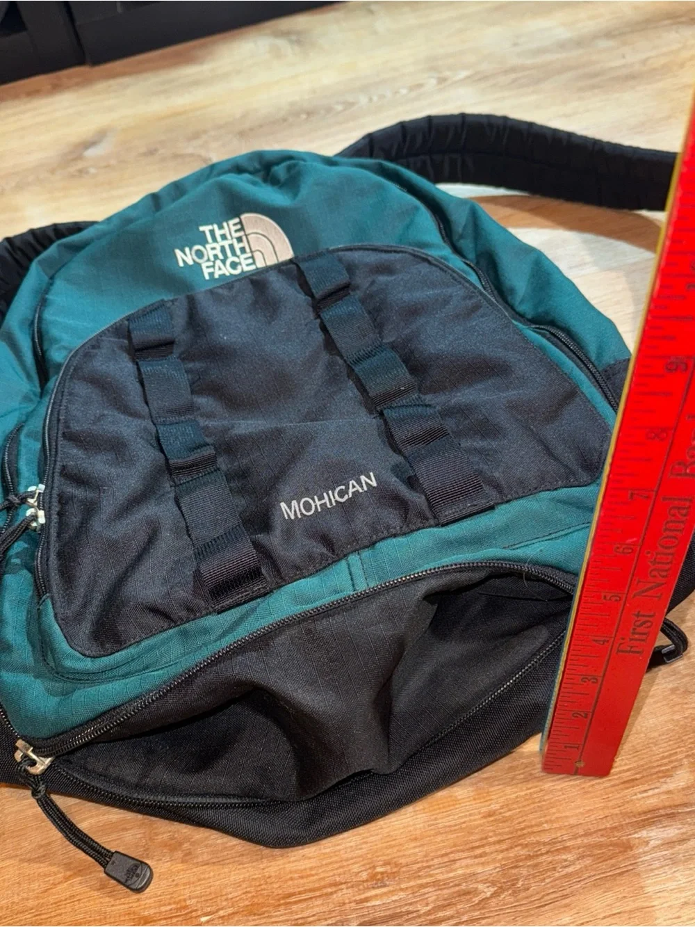 Vintage The North Face Green Mohican 15” Expandable Backpack Day Pack Hiking 90s